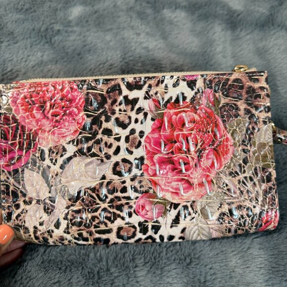 Brahmin Flower Wristlet Wallet/Purse - Picture 4 of 6